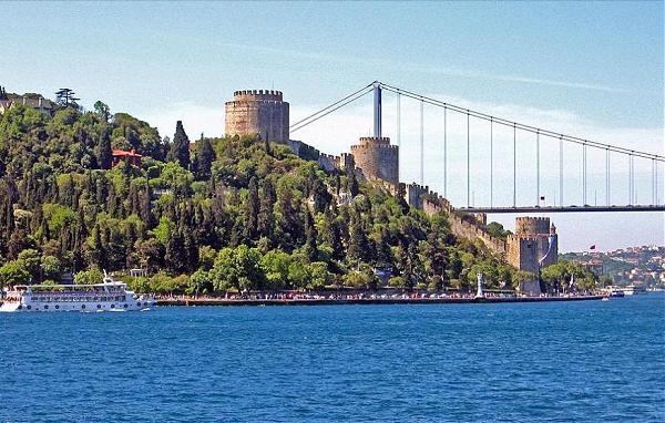 Full-Day Istanbul Tour and Cruise on Bosphorus